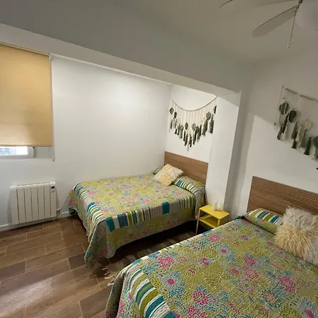 100 Metros Playa Con Vistas Al Mar Piso Nuevo 2024 Apartman *